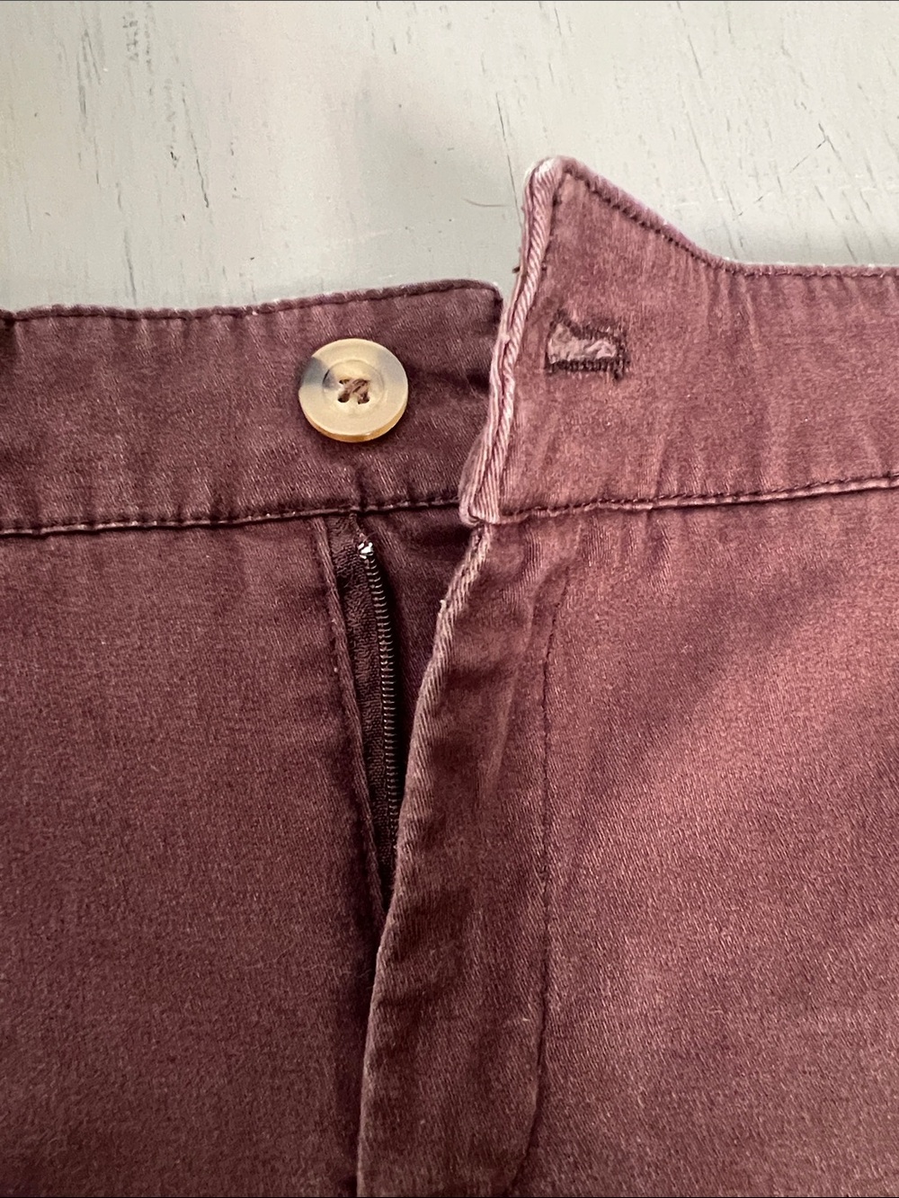 Dockers Women's flat front Cotton Shorts in Brown size 14 - Picture 7 of 8